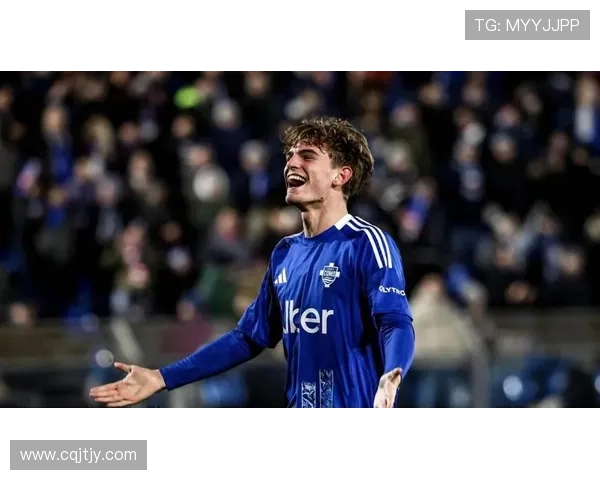 尼科帕斯双响科莫三球胜拉齐奥